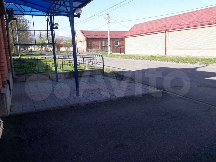 Дом 185 м² на участке 13,5 сот.