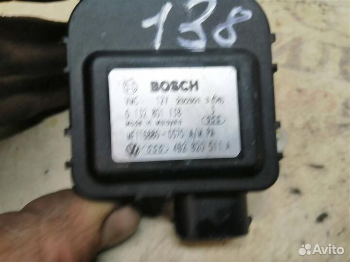 Моторчик заслонки отопителя Audi A6 (C5) 1997-2004