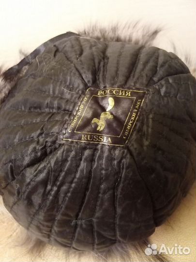 Шапка из натурального меха и замши