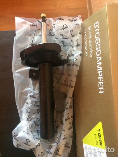 DV1201R амортизатор передний Ford Focus II 04)