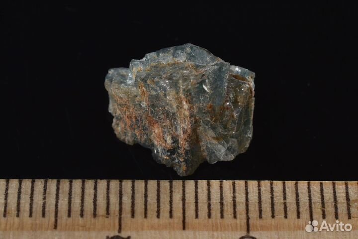 Корнерупин. Лот №946