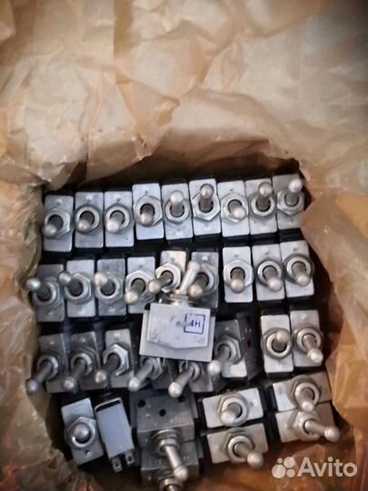 Переключатели тумблеры