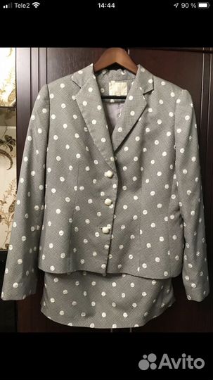 Костюм женский