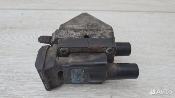 Катушка зажигания Mercedes E-Class W124 111.940