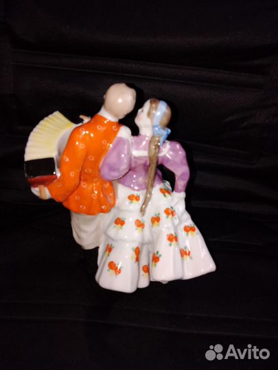 Фарфоровые статуэтки