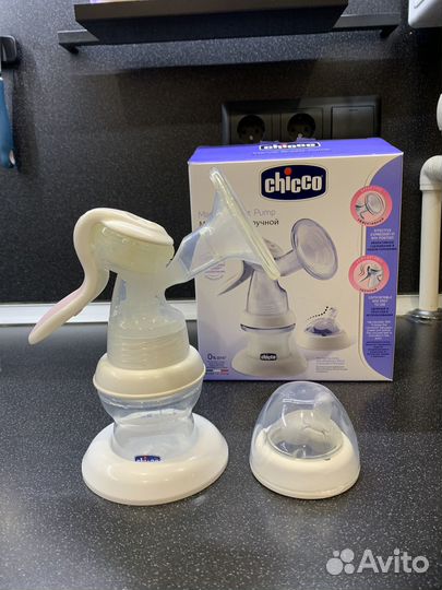 Молокоотсос ручной Chicco с бутылочкой