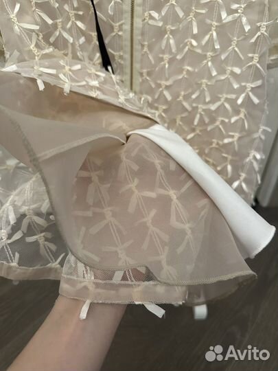 Нарядное платье для девочки