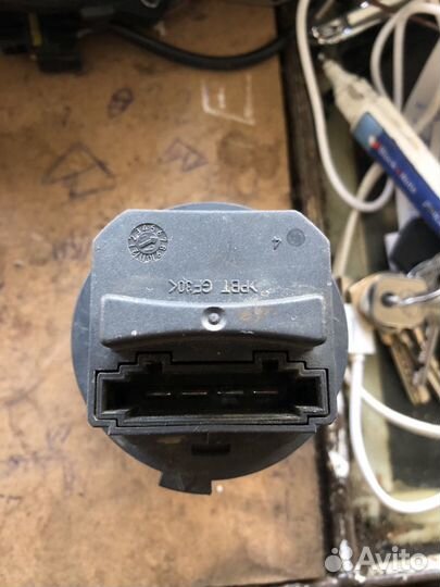 Резистор на Печку Мерседес Е212 С204