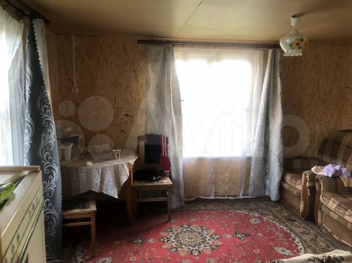 Дача 20 м² на участке 9 сот.