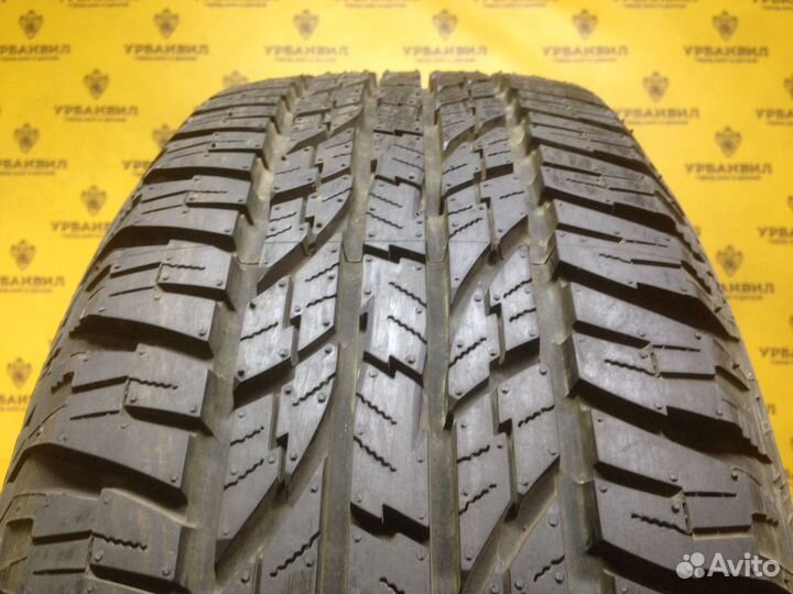 Yokohama Geolandar A/T G015 235/65 R17