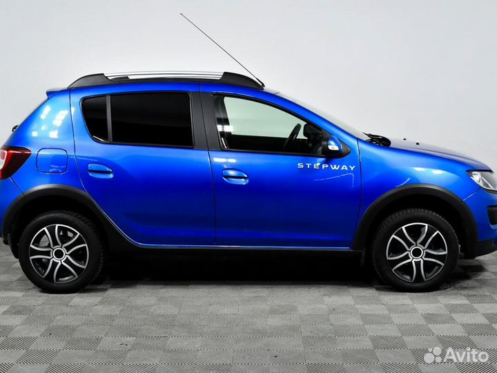 Renault Sandero Stepway 1.6 МТ, 2017, 111 657 км