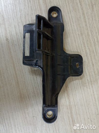 Кронштейн ручки двери задний Bmw X3 E83 2004-2010