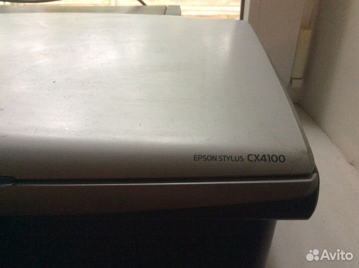 Продам цветной принтер-сканер Epson