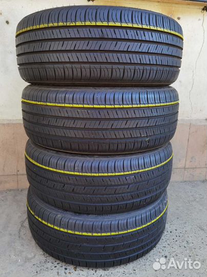 Kumho Solus TA31 215/55 R17 94V