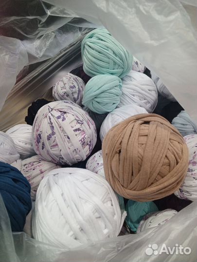 Клубки трикотажные для вязания ковриков