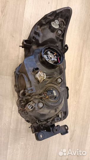 Фара левая subaru Forester SG S11