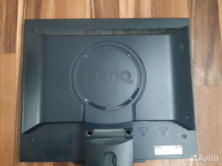 Монитор для компьютера 19