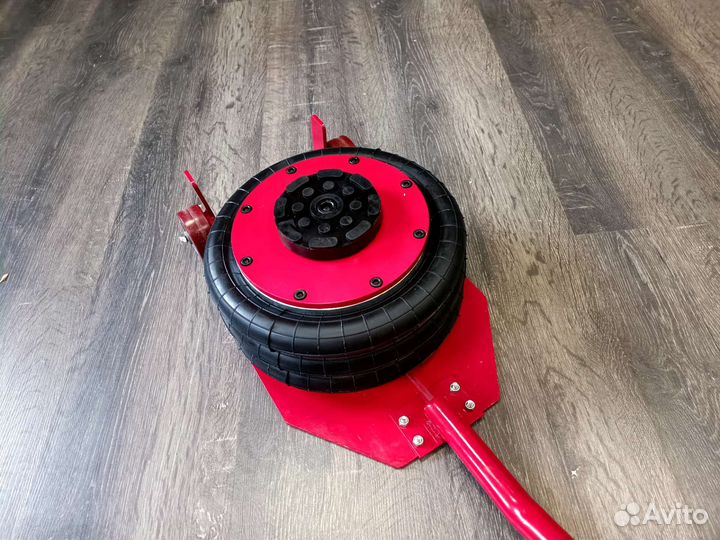 Домкрат пневматический 3т