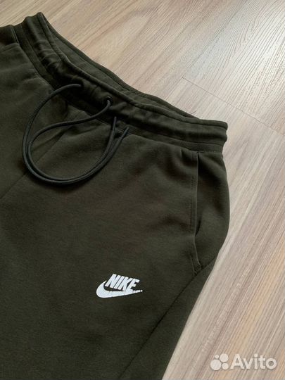 Штаны Nike tech fleece