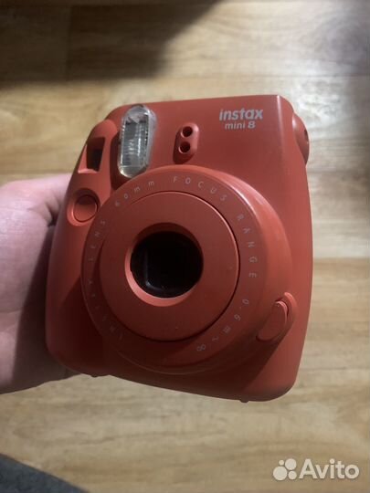 Камера Fujifilm Instax Mini 8