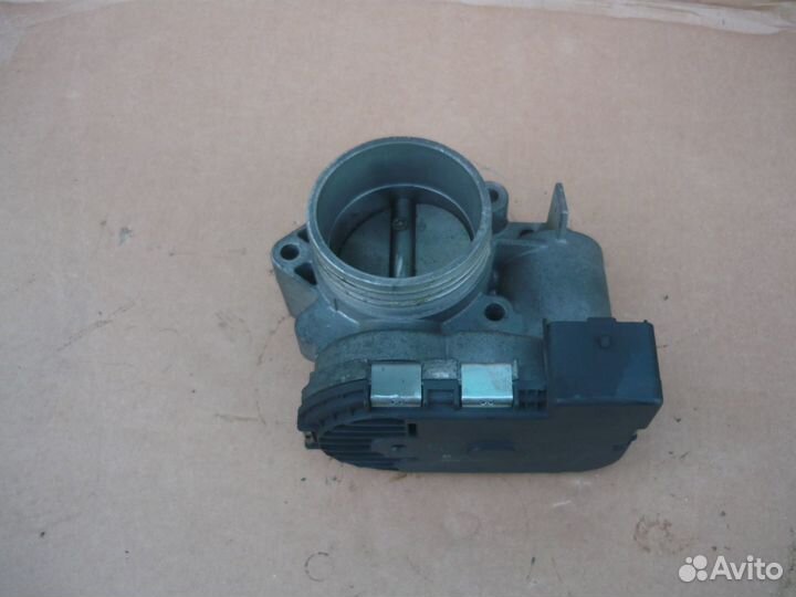 Дроссельная заслонка Пежо ситроен 1,6 16 V NFU