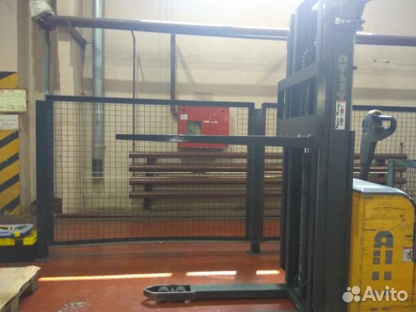 Ремонт и правка гнутых вил электроштабелеров