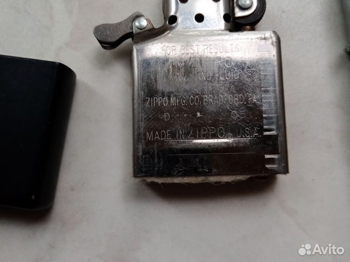 Зажигалка бензиновая zippo