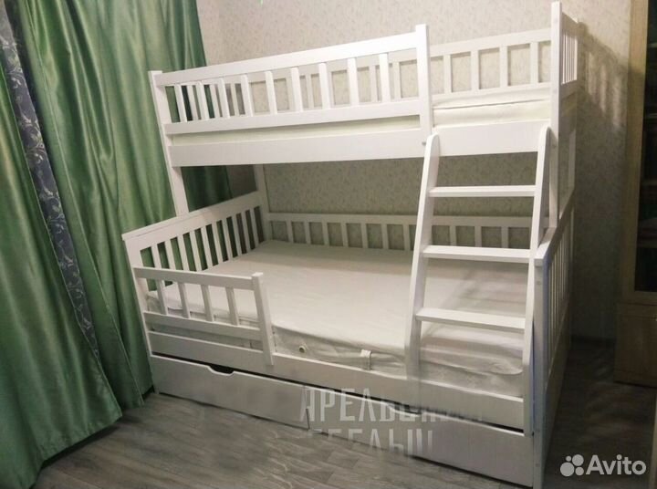 Детская кровать для двоих