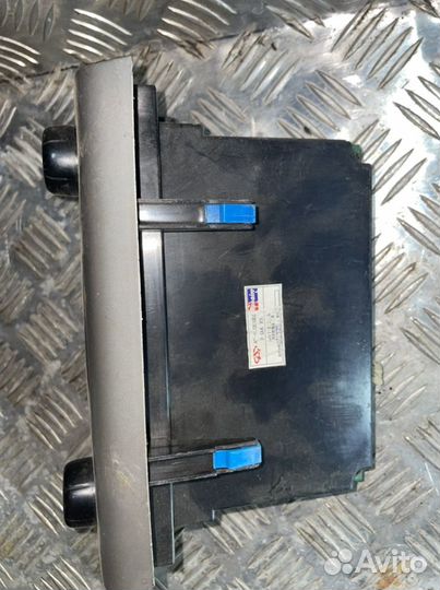 Блок управления печкой Чери Фора А21 Вортекс Эстин