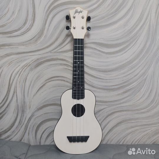 Укулеле Flight Travel TUS 35 WH