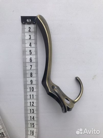 Крючок трехрожковый мебельный 7 шт