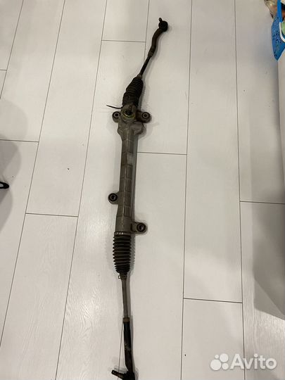 Рулевая рейка на toyota