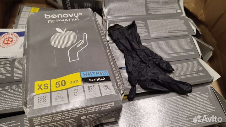 Перчатки нитриловые