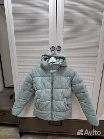 Пуховик для девочки 140