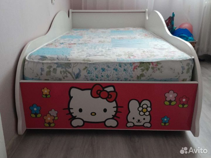 Детская кровать Hello Kitty