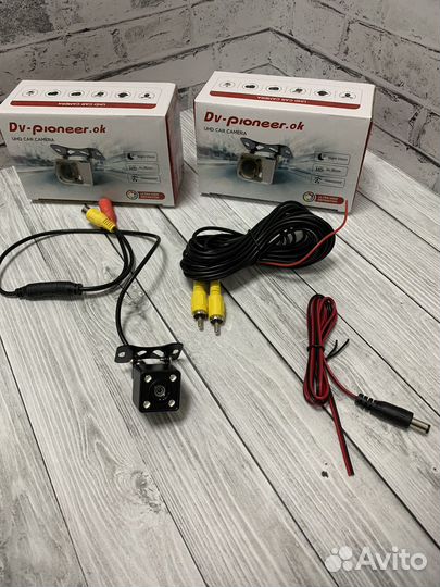 Камера заднего вида для автомобиля новая