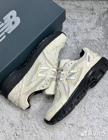 Кроссовки New Balance 1906D