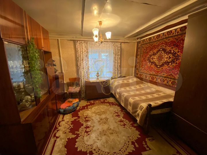 Дом 54 м² на участке 4 сот.