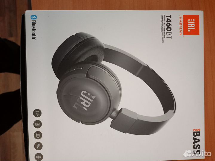Беспроводные наушники jbl