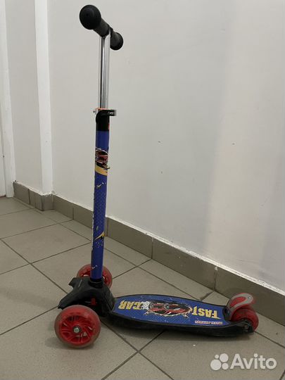 Самокат детский трехколесный