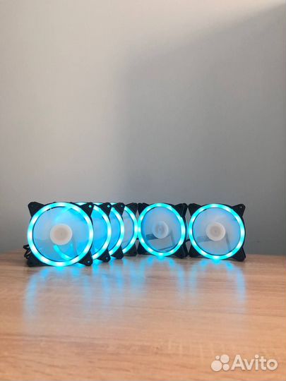 Вентиляторы с подсветкой и контроллером