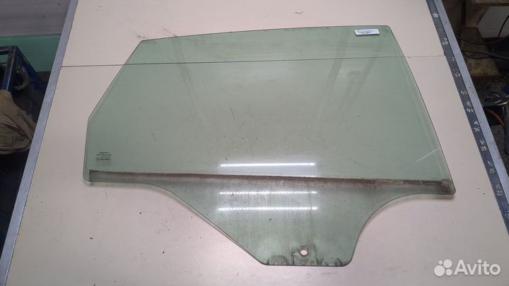 Стекло боковой двери Seat Altea, 2010