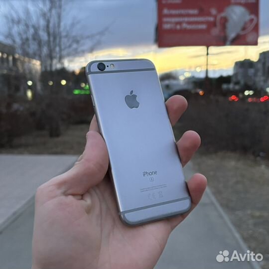 iPhone 6S, 32 ГБ