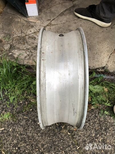 Колесо заднее suzuki sv1000/gsxr 750 k1