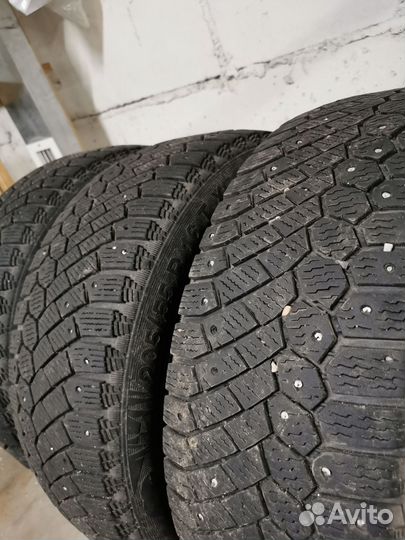 Gislaved Nord Frost 200 205/55 R16 94T