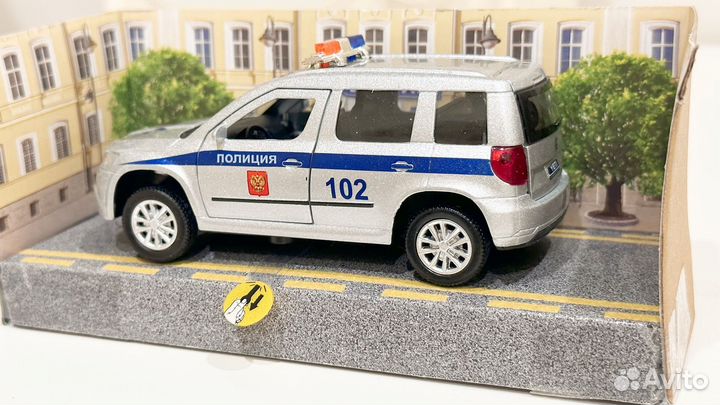 Модель автомобиля Range Rover новая