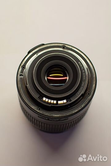 Объектив Canon EF-S 18-55