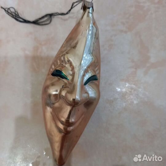 Елочная игрушка -полумесяц, луна, ссср2-человечек