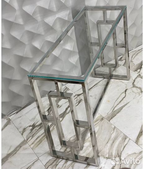 Консоль из нержавеющей стали