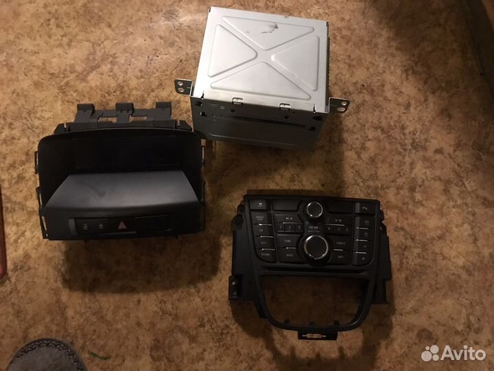 Головное устройство opel astra j